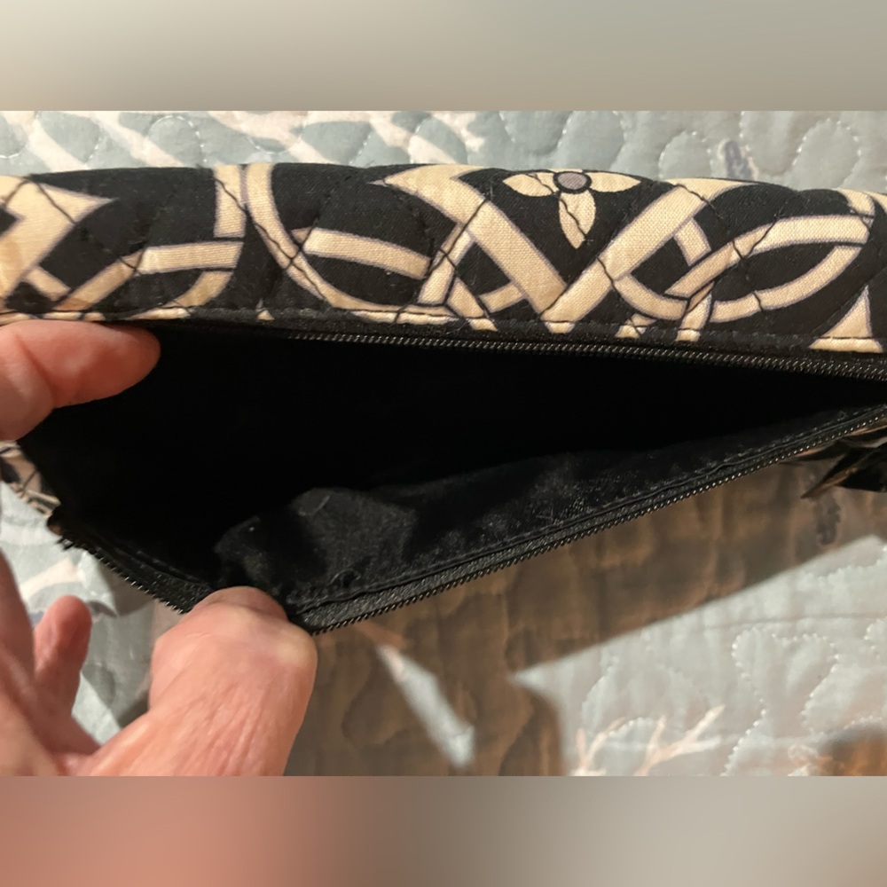 🧨Vera Bradley triple long wallet - Picture 9 of 9